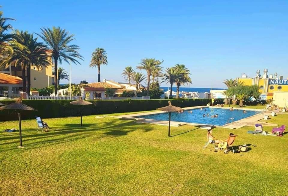 Apartament Punta Prima Torrevieja Dış mekan fotoğraf